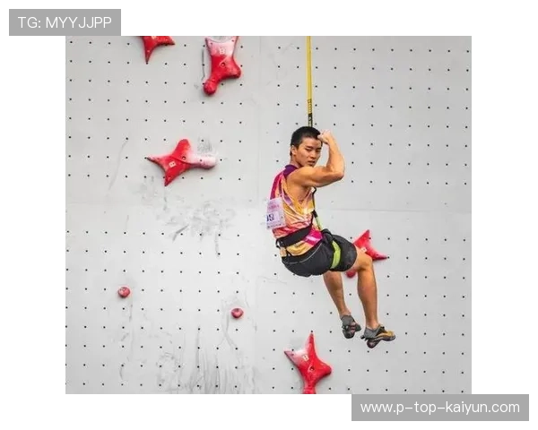 中国攀岩队年轻运动员崭露头角
